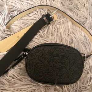 Stone Mountain Black Belt Bag with 2 Belts! NWOT